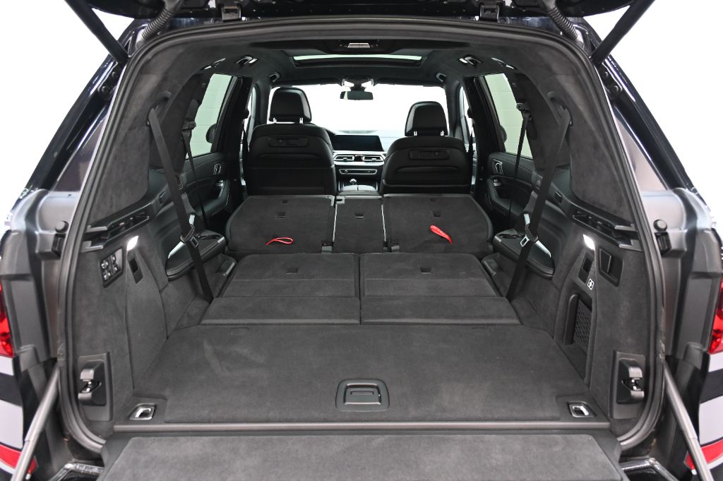 2021 BMW X7 M50i - Photo 53