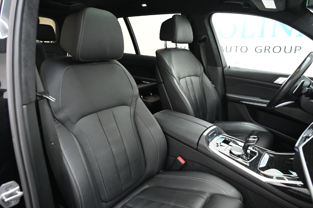 2021 BMW X7 M50i - Photo 25