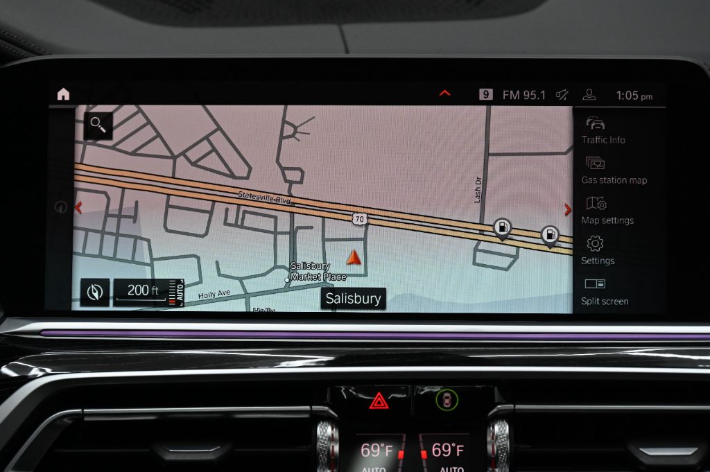2021 BMW X7 M50i - Photo 32