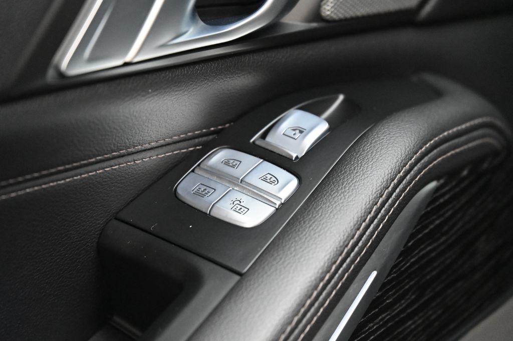 2021 BMW X7 M50i - Photo 40
