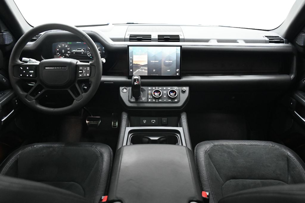 2022 Land Rover Defender Carpathian Edition - Photo 31