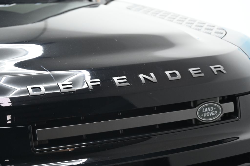 2022 Land Rover Defender Carpathian Edition - Photo 12