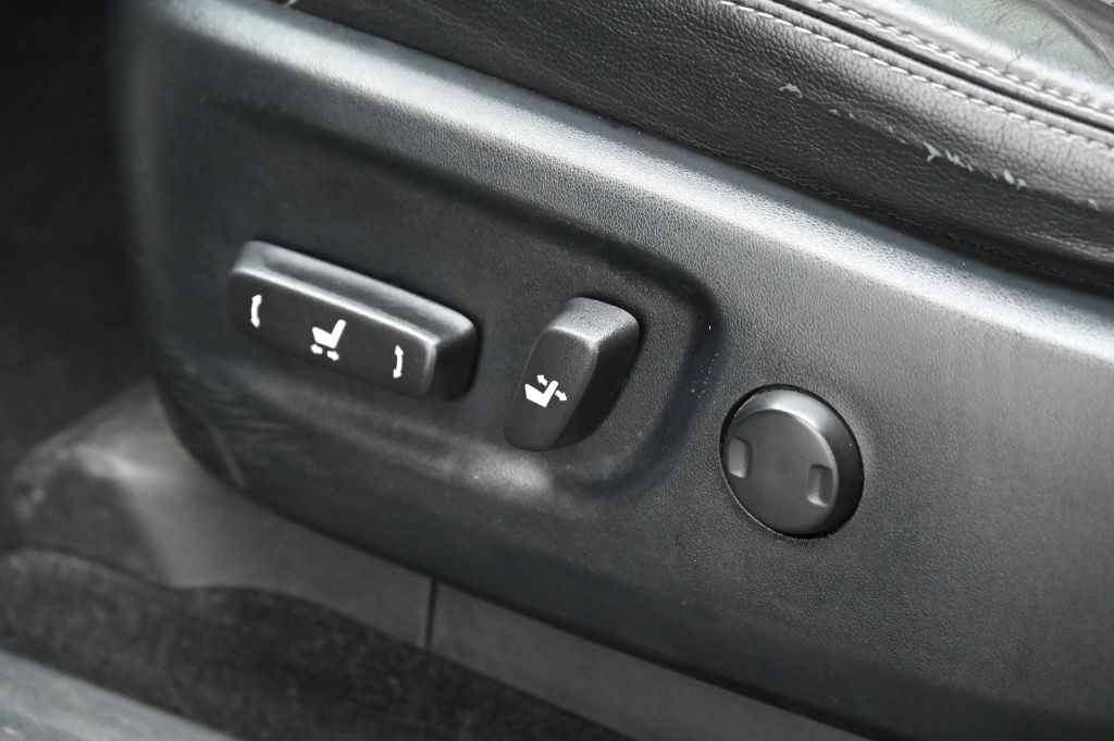 2018 Toyota 4Runner Limited - Photo 18