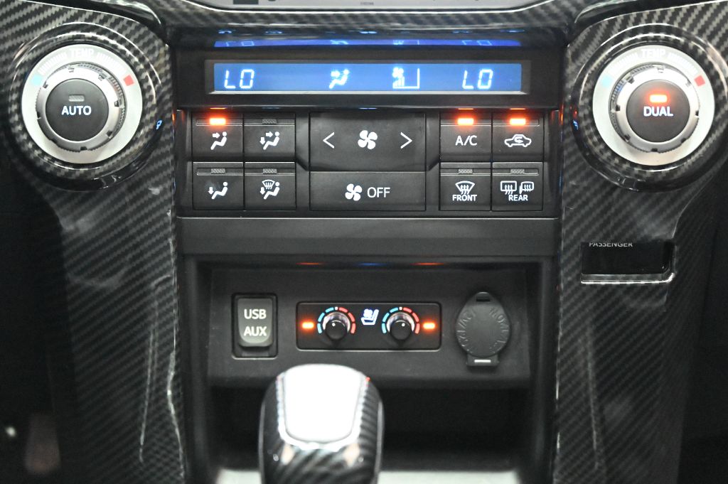 2018 Toyota 4Runner Limited - Photo 32