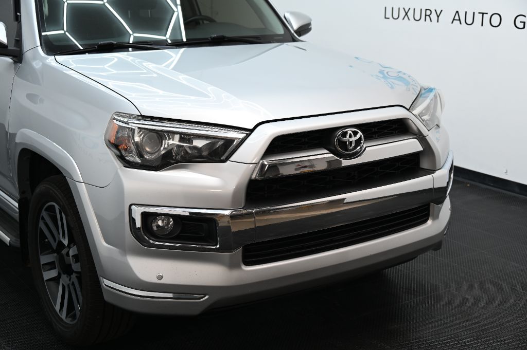 2018 Toyota 4Runner Limited - Photo 8