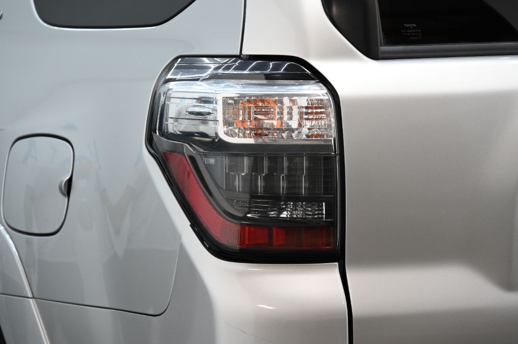 2018 Toyota 4Runner Limited - Photo 14